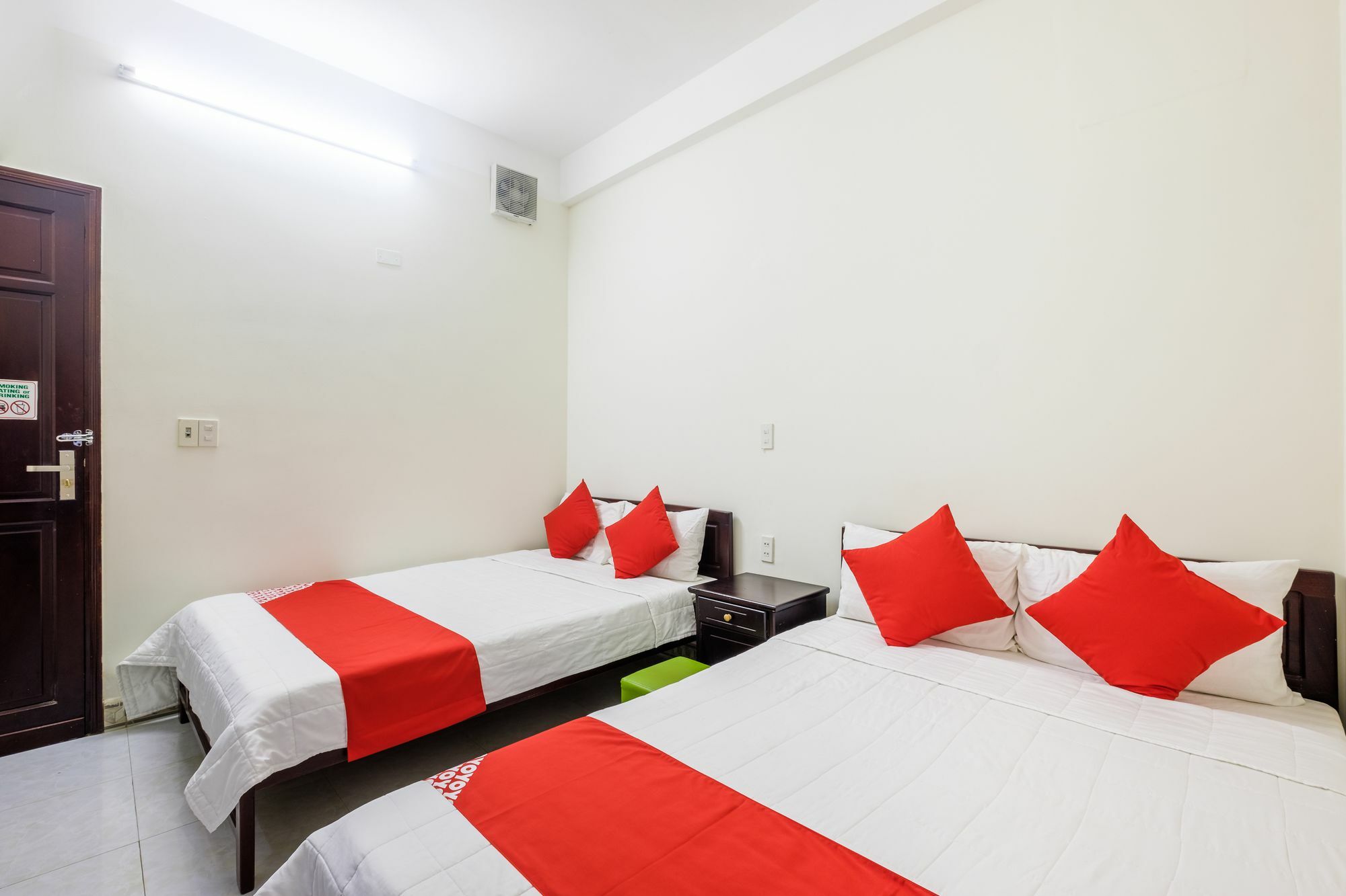 Oyo 117 Gina Hotel Danang Exteriér fotografie